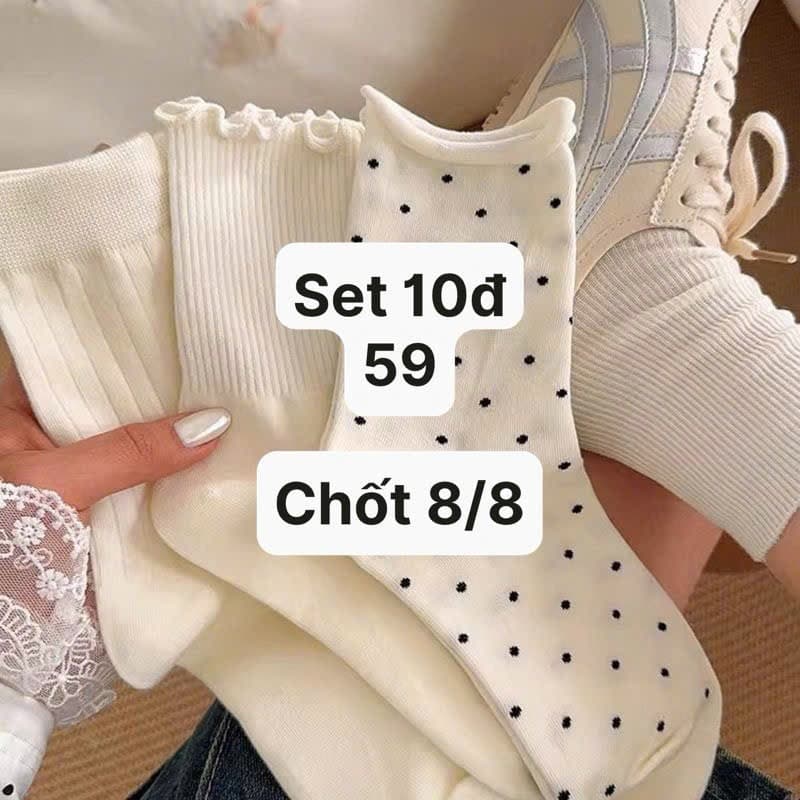 08/08 Set 10đ tất cổ cao nữ tone trắng be #M110823