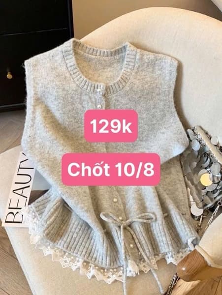 10/08 Áo gile len phối ren #M120835 - Kem - L